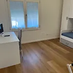 Casa Ines كونيليانو