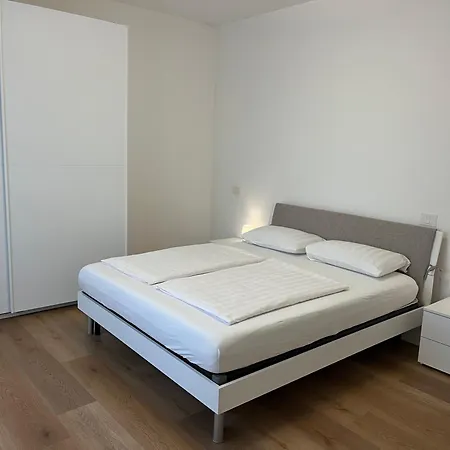 Casa Ines شقة كونيليانو